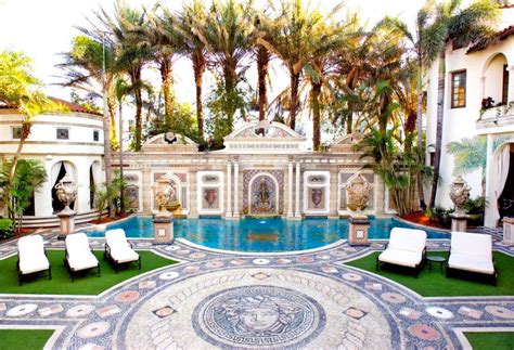 house of versace miami|gianni's at Versace mansion.